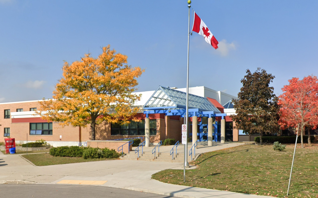 Charles Howitt Public School photo
