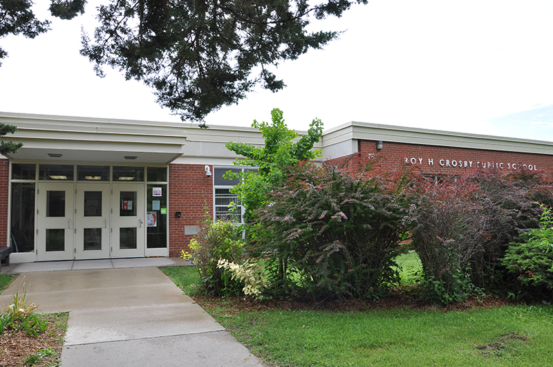 Roy H Crosby Public School photo