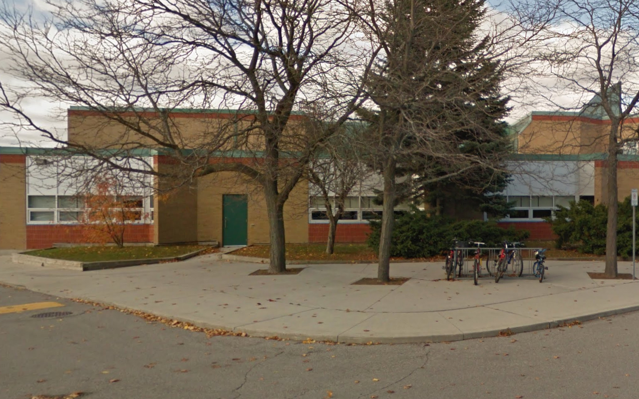 Charlton Public School