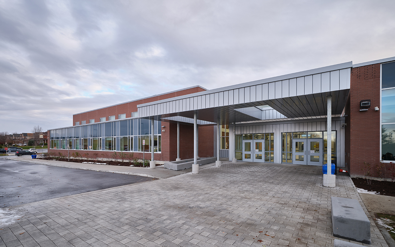 Dr. G. W. Williams Secondary School photo