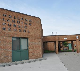 Holland Landing Public School photo