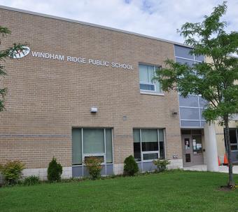 Windham Ridge Public School photo