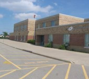 Lake Simcoe P.S. school building