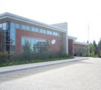 Kleinburg P.S. school building