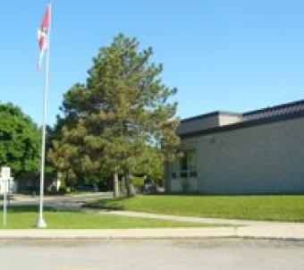 Bayview Fairways P.S. school building